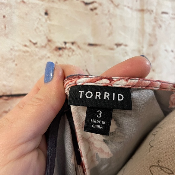 Long sleeve gently worn dress - Picture 2 of 2